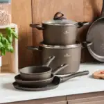 Valdinox garnki i patelnie z powłoką ceramiczną, komplet kuchenny do gotowania, nowoczesny design, wysokiej jakości akcesoria kuchenne, idealne do codziennego użytku w domu.