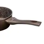 Łyżka ceramiczna do gotowania z ergonomicznym uchwytem, marki VALDONI, idealna do przygotowania potraw kuchni domowej.