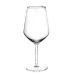 Przezroczysta szklanka do wina z długą nóżką, elegancki kieliszek do degustacji alkoholi, na białym tle, idealny na domowe przyjęcia i okazje.