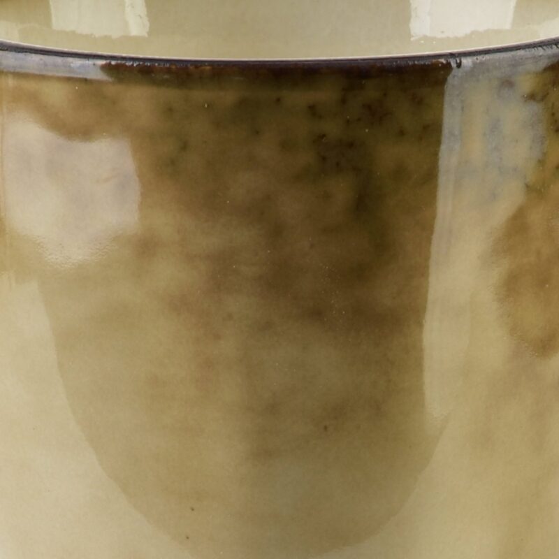 Wazon ceramiczny w odcieniach brązu i beżu, ręcznie robiony, idealny do dekoracji wnętrz, styl rustykalny, element wystroju domu.
