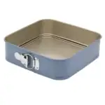 Taca do pieczenia z zamknięciem, metalowa forma do ciast i wypieków, elegancki design, idealna do wypieków domowych i profesjonalnych, sprzęt kuchenny od Domowy Zakątek.