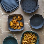 Plastikowe naczynia do smażenia i podawania frytek, naczynia do wędzenia i pieczenia, wytrzymałe i wielofunkcyjne akcesoria kuchenne, idealne do domowego gotowania i grillowania, zestaw do frytek.