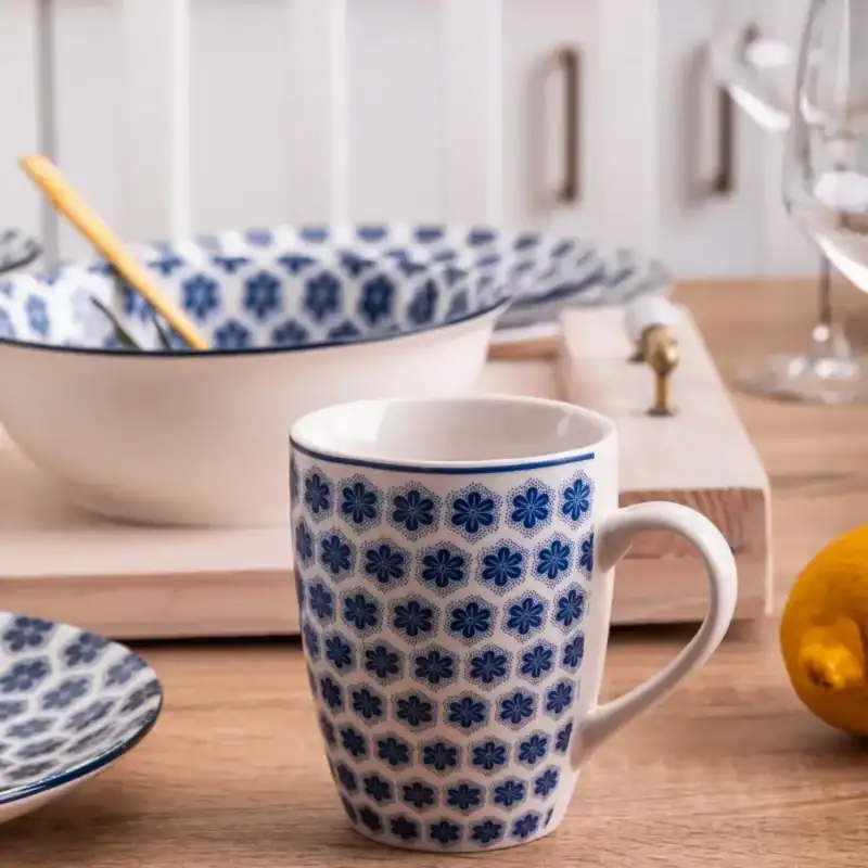18e80557e6b29989f93a38ee2af4e0e2